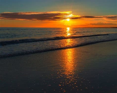 Free Images : sea, sunset, horizon, reflection, calm, ocean, sunrise, shore, afterglow, sun ...