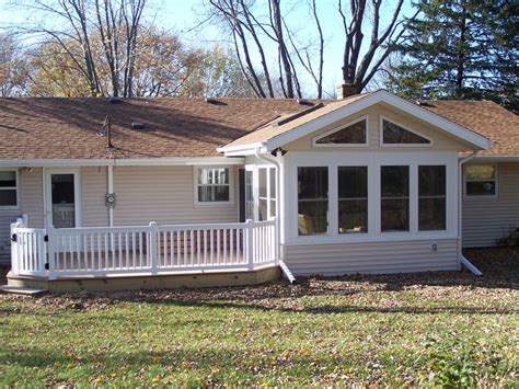The georgia sunroom is designed to match any architectural style with rooflines, siding and trims and look as if it has been a part of your house. Three Season / Four Season Sunrooms & Patios | Hometown ...