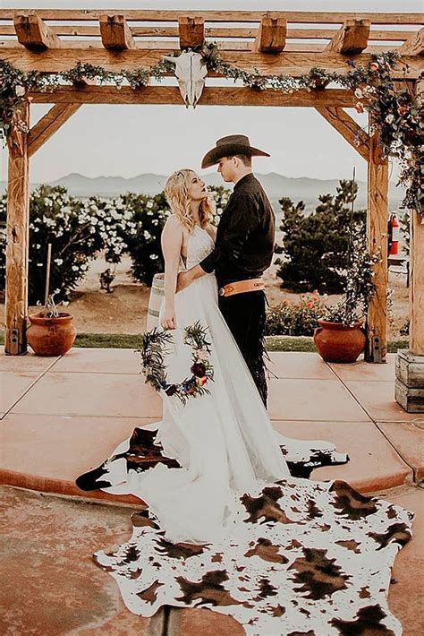 5 Best Ranch Wedding Planning Tips In 2019 Wedding Forward