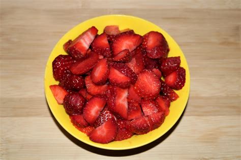 Sliced Strawberries In Bowl Free Stock Photo Public Domain Pictures