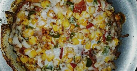 Veg Corn Pizza Recipe By Kavita Sharma Cookpad