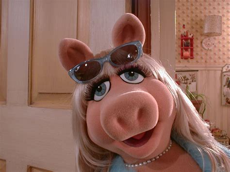 Miss Piggys Alternate Ages Muppet Wiki Fandom Powered