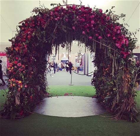 Wedding Arch Decorations 25 Stunning Ideas Youll Fall In Love