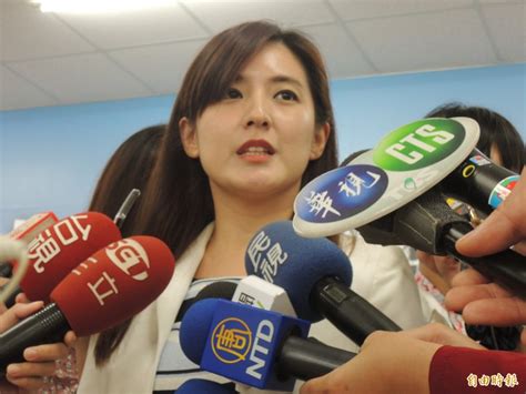 We would like to show you a description here but the site won't allow us. 老虎軍團幹部批韓國瑜「坐不住」 何庭歡：庶民風格 - 政治 - 自由時報電子報