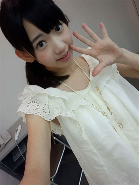 SAKURA Miyawaki Sakura Pearl Earrings Blouse Long Sleeve Sleeves