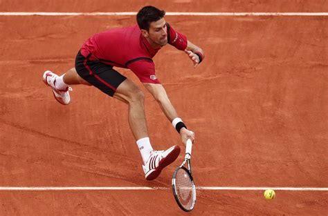 After chasing the title for a decade, after being so close so many times, after all the heartbreaks, he finally put it all caused me to feel a little bit unbalanced, a little bit shaken, djokovic said in madrid in early may about the 2016 french open. Roland Garros 2016, Djokovic sconfigge Murray in 4 set e ...