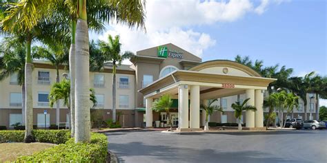 Holiday Inn Express And Suites Florida City Gateway To Keys Hotel By Ihg