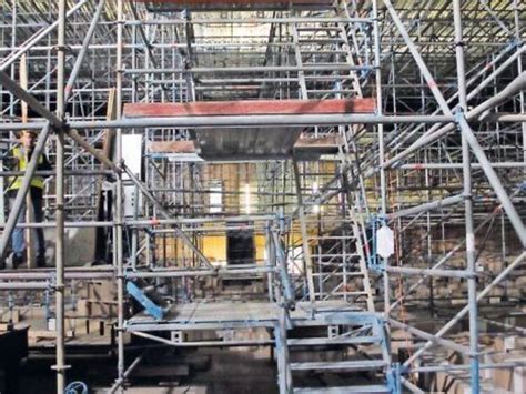 Mit einem viertägigen verfassungsfest feierte karlsruhe vom 22. 60 Millionen Euro für eine alte Halle - Karlsruhe - DIE ...