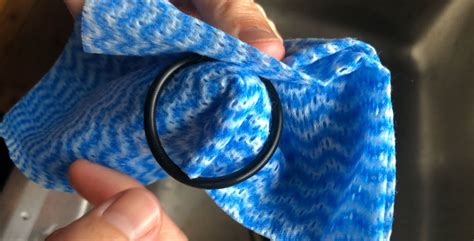 For any persistent stains and odors, consider using lemon juice, baking soda or white vinegar. clean-hydro-flask-lid-cleaning-rubber-gasket - The Cooler Box