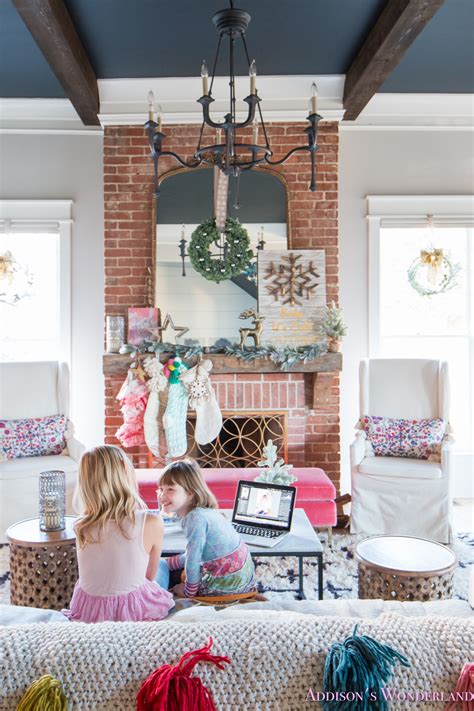 Have no idea what gifts to give to your wife on so many occasions when you need to show your care and love? Creative Photo Print Holiday Gifting Ideas with Wal-Mart!