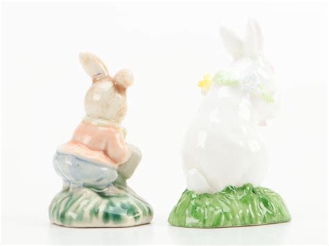 Lladró Attentive Bunny With Flowers Porcelain Figurine With More Ebth