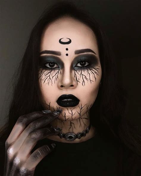 Bae La On Instagram Dark Evil Witch 🧙🏼‍♀️😈🖤 Does Anyone Know What