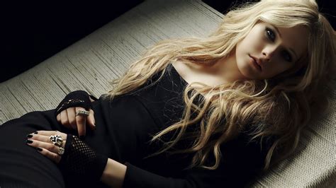 Wallpaper Women Avril Lavigne Singer Blonde Black Outfits Black Dress 1920x1080