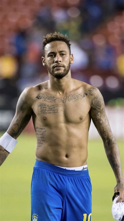 Pin De Bjulie Em Neymar Jr Neymar Sem Camisa Caras Do Futebol Fotos De Futebol
