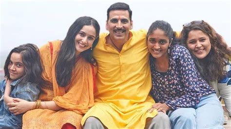 Akshay Kumar Meet Akshay Kumars Four Sisters From Raksha Bandhan Telegraph India