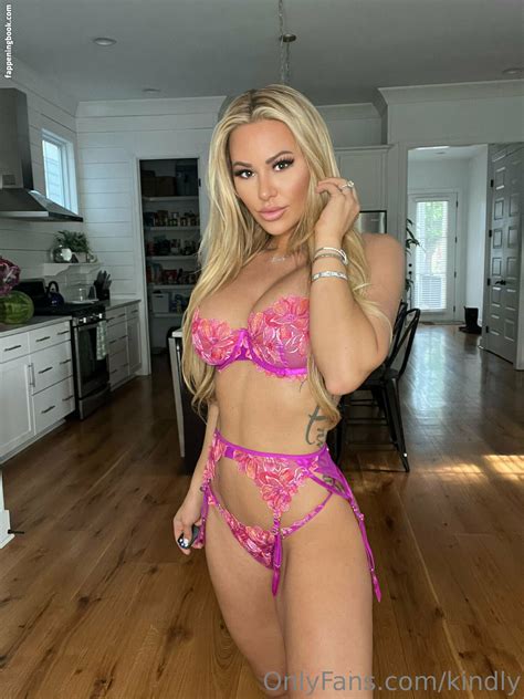 Kindly Myers Kindly Nude OnlyFans Leaks The Fappening Photo