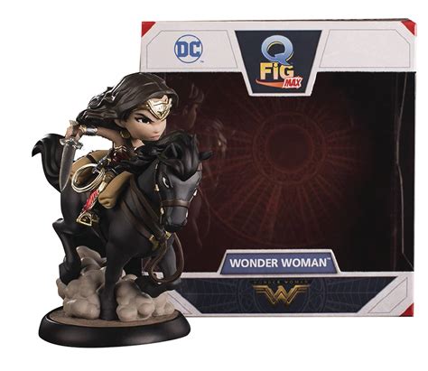 Comic Realms - DC Cinematic Wonder Woman Q-Fig Max Figure