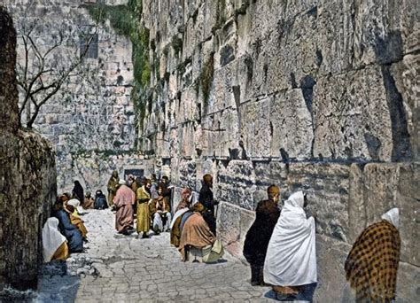 Jews Praying At The Wailing Wall Jerusalem 14350278 Canvas