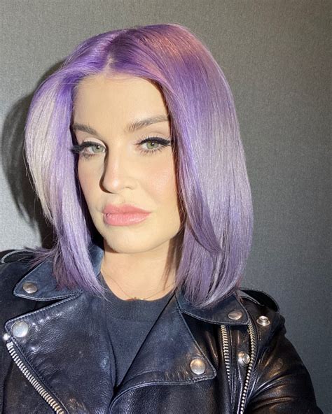 Kelly Osbourne Looks Unrecognizable With Purple Hair In Photos After Admitting She Relapsed