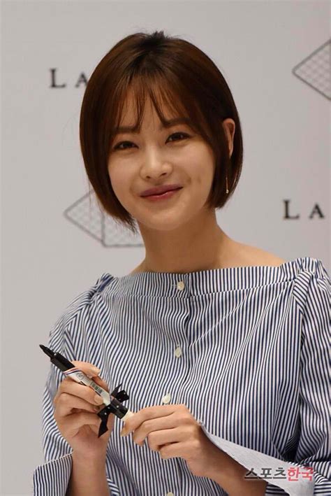Oh Yeon Seo من حدث توقيع المعجبين لـ Lamatt Kdrama Stars 1