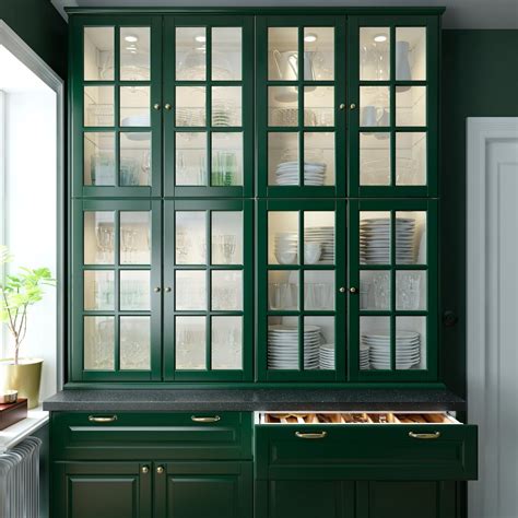 Kitchen cabinets make up a large portion of a kitchen remodel budget. Pin on Výzdoba domácnosti