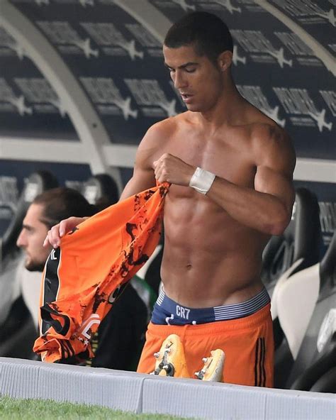 Cristiano Ronaldo Shirtless Photo The Male Fappening