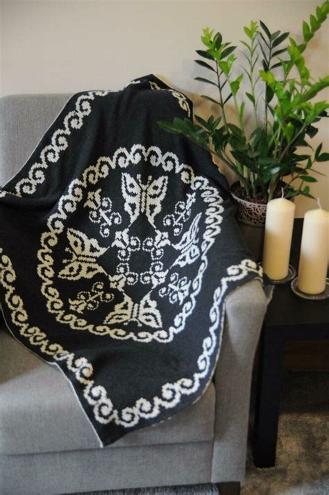 This is a thread crochet pattern but you could work it in a thicker yarn to make a triangle blanket or rug using this doily design. Doily Blanket Knitting pattern by Zielony Tulipan in 2020 ...