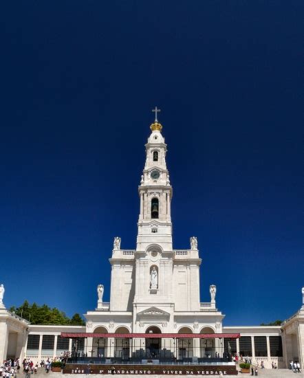 The gift shop, office, and cafeteria will be closed until further. My "Belles Choses": The Beauty of Fatima, Portugal