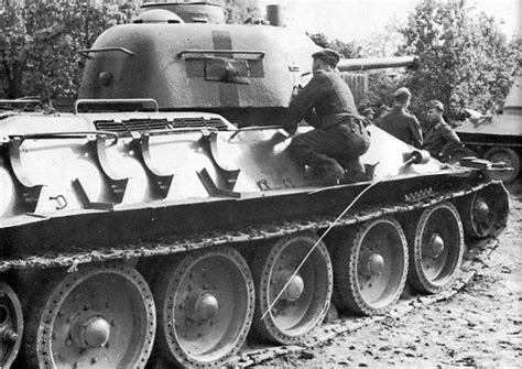 Panzerkampfwagen T 34c 747r Un T 34 Obr 19421943 Produ Flickr