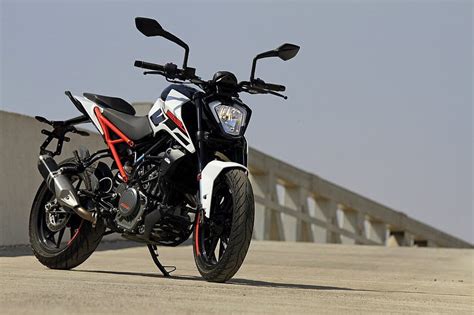 Ktm Duke Price In India Duke Mileage Specifications Indian