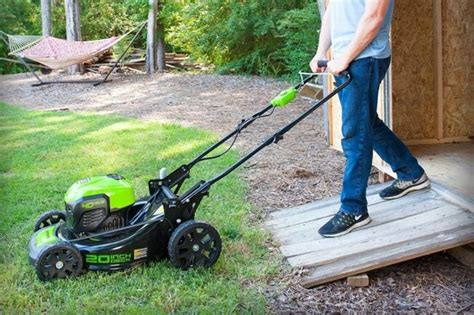 The Best Battery Powered Lawn Mowers Of 2022 Tendig