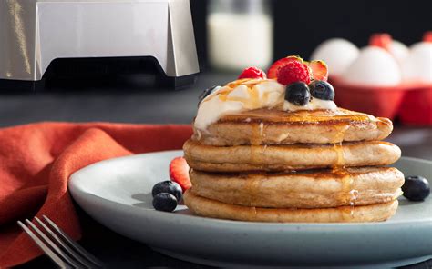 Recipe courtesy of food network kitchen. Greek Yogurt Blender Pancakes | JAWZ