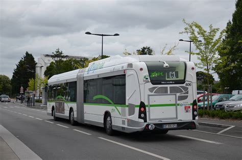 En ce moment, sur le réseau tan, circulent des bus de prêts, ils sont là pour une durée indéterminée et sont facilement visibles par leur couleur grise, ou leur plaque d'immatriculation sans le 44. Retour à l'album Nantes - TAN