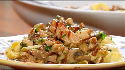 Chicken Marsala With Prosciutto And Mushroom Pasta John Soules Foods Youtube