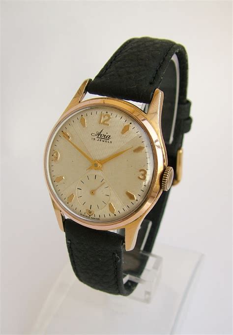 Vintage 1950s Gents Avia Hand Winding Wrist Watch 318320