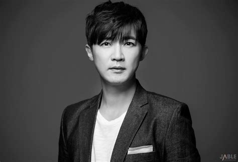 경찰 등에 따르면 이 씨는 어제(8일) 오후 8시쯤 서울 중구의. "성실한 연기로 보답하겠다"..연극 '미저리' 배우 안재욱 복귀 ...