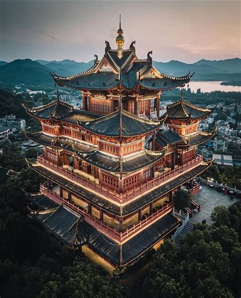 Touristas Su Instagram 📍 Chenghuang Pavilion China🇨🇳 Chenghuang