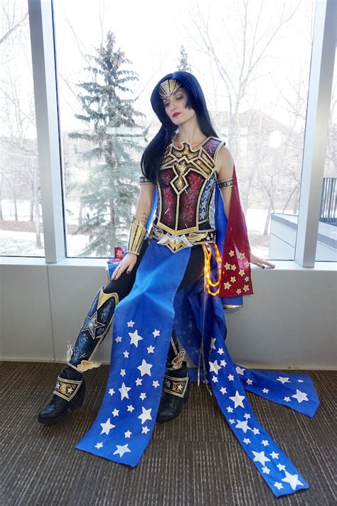 Select gifts from a curated collection. This Wonder Woman Cosplay Is Very Unique and Beautiful ...