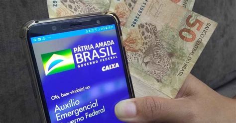 Os beneficiários do auxílio emergencial devem ficar atentos ao calendário de pagamentos porque a semana será movimentada. Auxílio emergencial: Dinheiro pode ter que ser devolvido em 2021