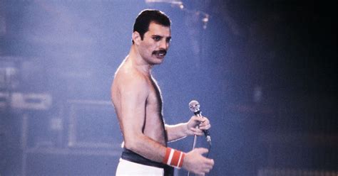 Freddie Mercury Teeth Fixed Why Freddie Mercury Never Got His Teeth Fixed Mirror Online