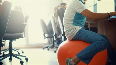 It is commonly used as a healthier alternative to a desk chair as sitting on it causes subtle movement of your muscles. Thinking of sitting on an exercise ball at work? Here's ...