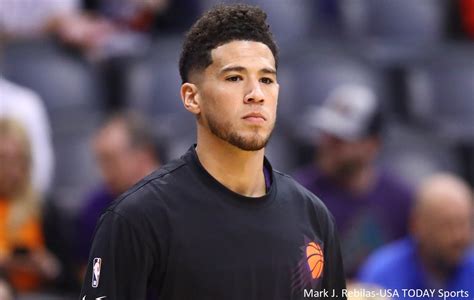 Devin armani booker (born october 30, 1996) is an american professional basketball player for the phoenix suns of the national basketball association (nba). Ben Simmons Devin Booker And Kendall Jenner : Kendall ...