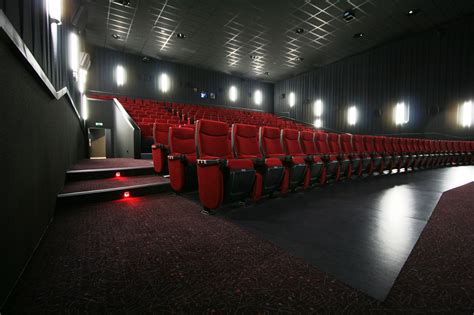 Selectați film furios și iute 9 3d (ru) furios și iute 9 2d (en) cruella 2d (ru) tom și jerry 2d (ro) fără zgomot 2 2d (ru) peter iepuraşul: Silver Screen Cinema - VISITDAUGAVPILS