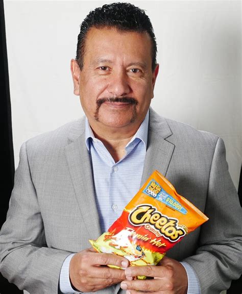 Flamin Hot Richard Montañez Creador De Los Cheetos Picantes