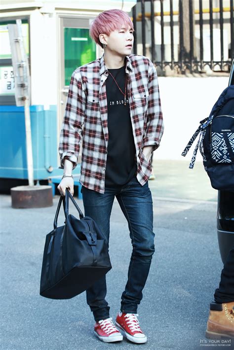 Suga , jimin , jungkook , rapmon bags you can seeing previous bts airport fashion. Appreciation Suga's airport fashion - Celebrity Photos ...