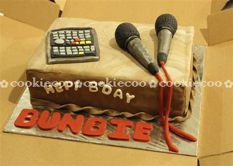 Cookiecoo Karaoke Theme Birthday Cake For Bunbie