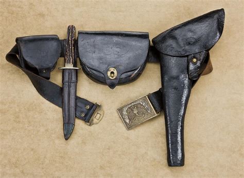 Civil War Era Military Style Unmarked Black Leather Holster Fitting A