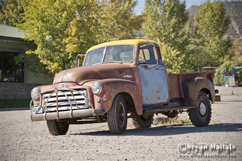 Photos Of Vintage Classic Cars Trucks And Junkers