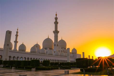 Jumeirah Mosque - Desert Safari UAE