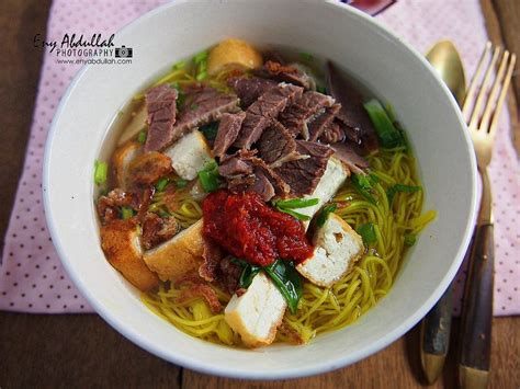 Bihun sup utara kuah merah. Bihun sup utara, resepi sup utara | Malaysian food, Food, Easy meals